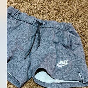 Grey Nike shorts!